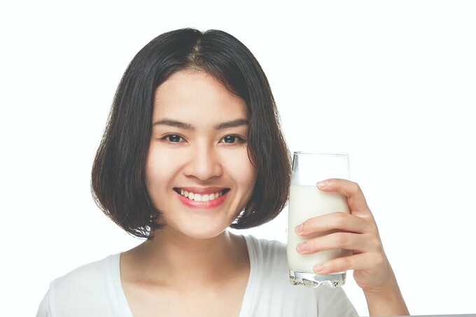 Sữa đậu nành, một trong những bí quyết làm đẹp của phụ nữ. Ảnh: Vinasoy.